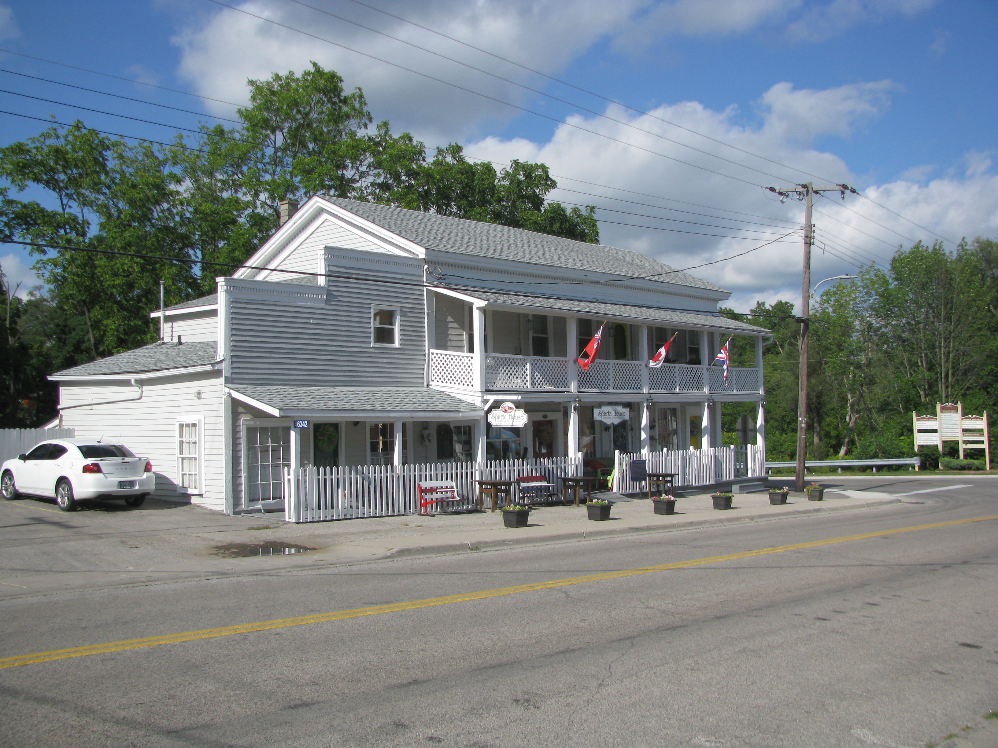 Port Bruce Pierre Vanderhout's Travel Blog