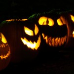 East Lynn Park Pumpkin Parade: Line of Jack-o'-Lanterns 1