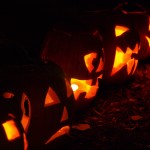 East Lynn Park Pumpkin Parade: Line of Jack-o'-Lanterns 2