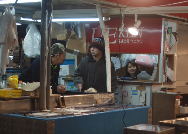 Chatting at a Fish Stall in the Tokyo Fish Market